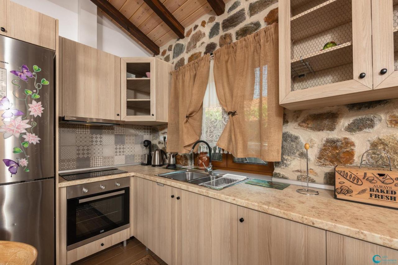 فيلا Eleni'S Stone House سكالا بوتامياس المظهر الخارجي الصورة
