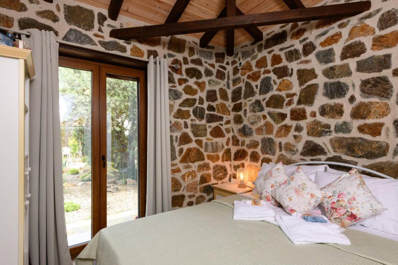 فيلا Eleni'S Stone House سكالا بوتامياس المظهر الخارجي الصورة